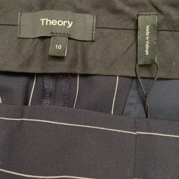 NWT Theory Navy Multi Traceable Stripe Pants in Size 10 L051211R - Picture 9 of 10